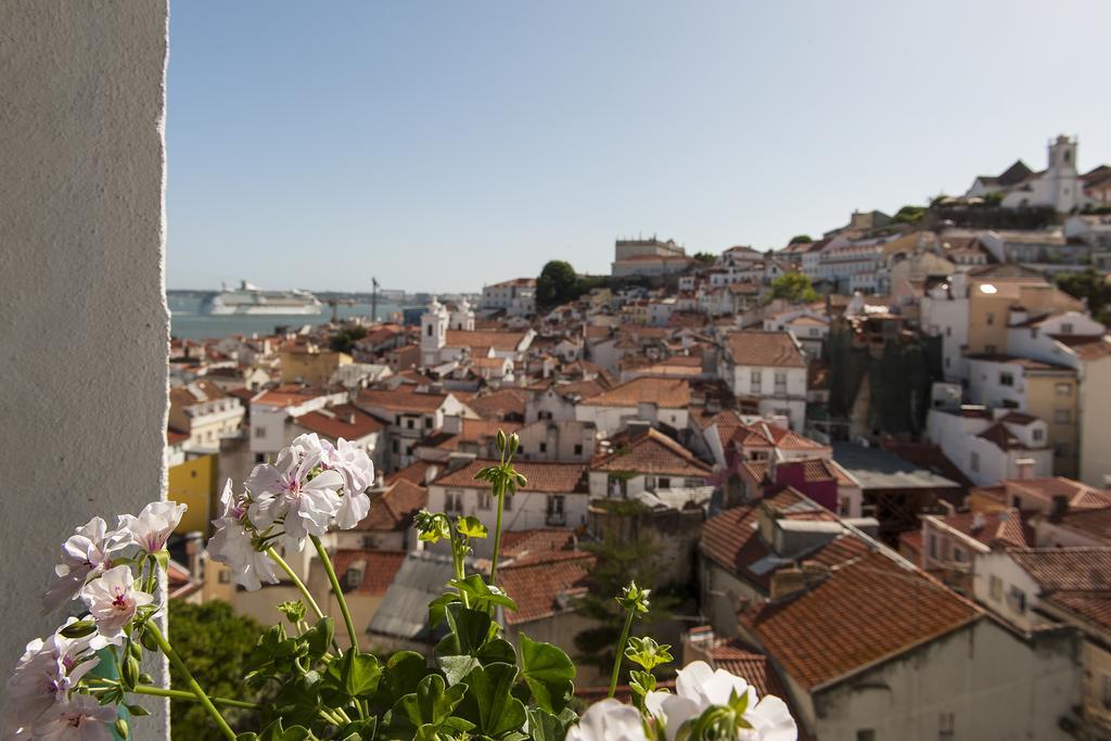 Alfama - St Estevao Viewpoint | Lisbon Cheese & Wine Apartments الغرفة الصورة